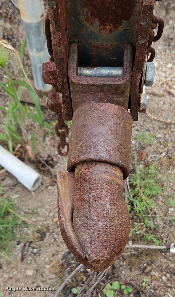 image for item DR8743 Sullair 185 DPQ JD air compressor