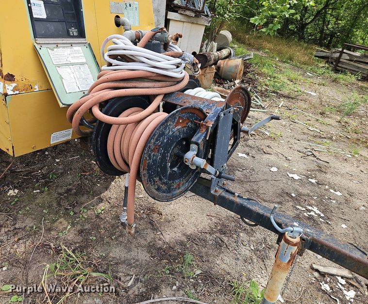 image for item DR8743 Sullair 185 DPQ JD air compressor