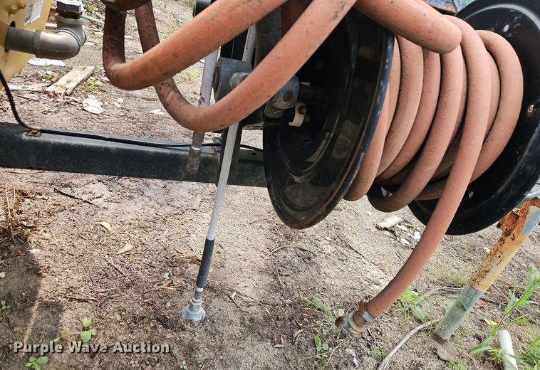 image for item DR8743 Sullair 185 DPQ JD air compressor