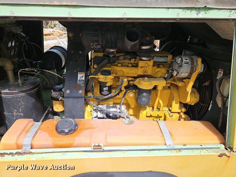 image for item DR8743 Sullair 185 DPQ JD air compressor