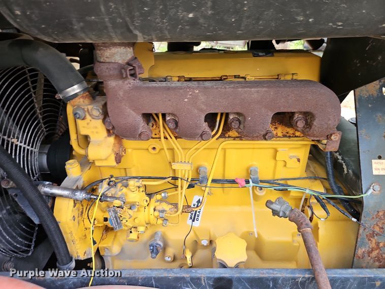 image for item DR8743 Sullair 185 DPQ JD air compressor