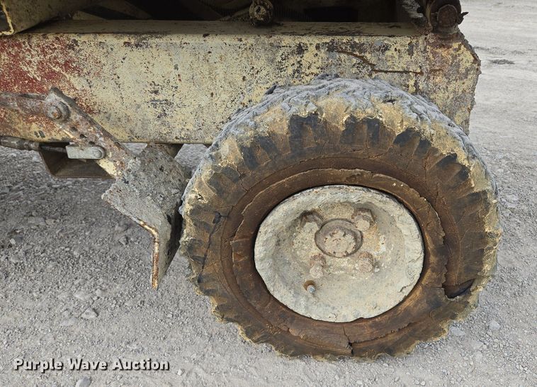 image for item DR8744 Whiteman  0MPB16 concrete buggy