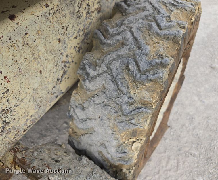 image for item DR8744 Whiteman  0MPB16 concrete buggy