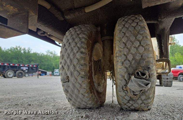 image for item DR8744 Whiteman  0MPB16 concrete buggy