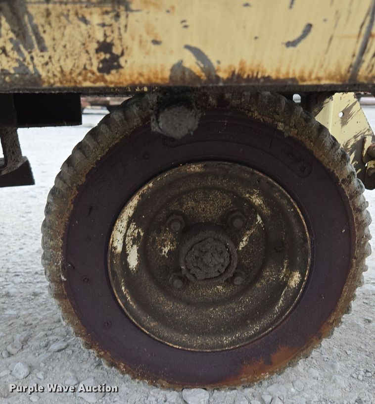 image for item DR8747 Terex concrete buggy