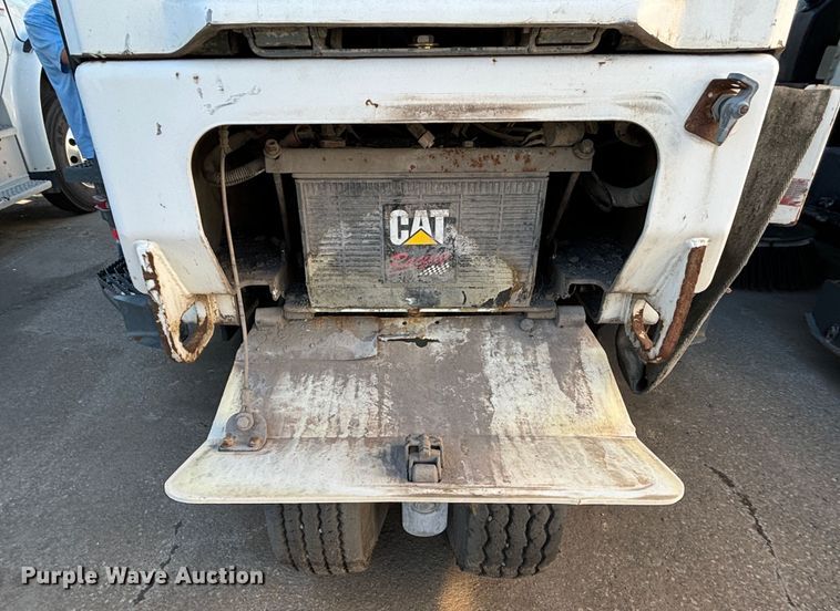 image for item DS2519 Elgin Pelican  street sweeper