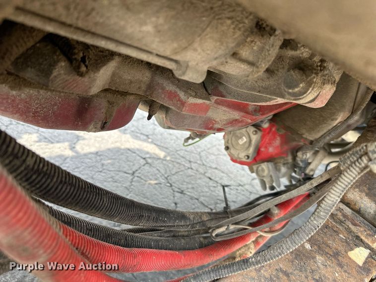 image for item DS4244 2015 Peterbilt  567 dump truck