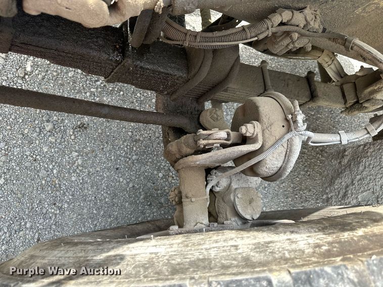 image for item DS4245 2001 Kenworth ready mix truck