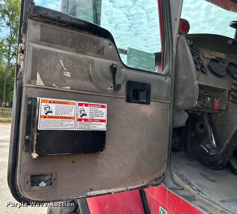 image for item DS4245 2001 Kenworth ready mix truck