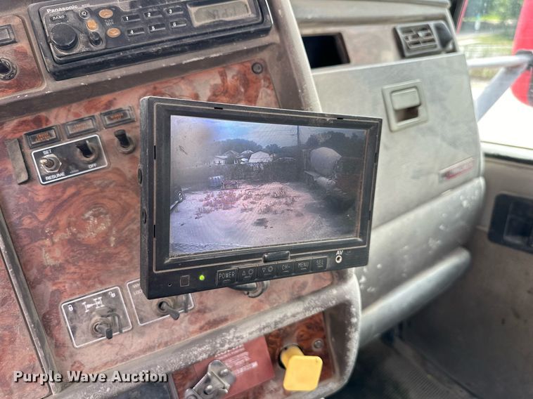 image for item DS4245 2001 Kenworth ready mix truck