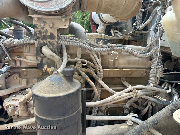 image for item DS4245 2001 Kenworth ready mix truck