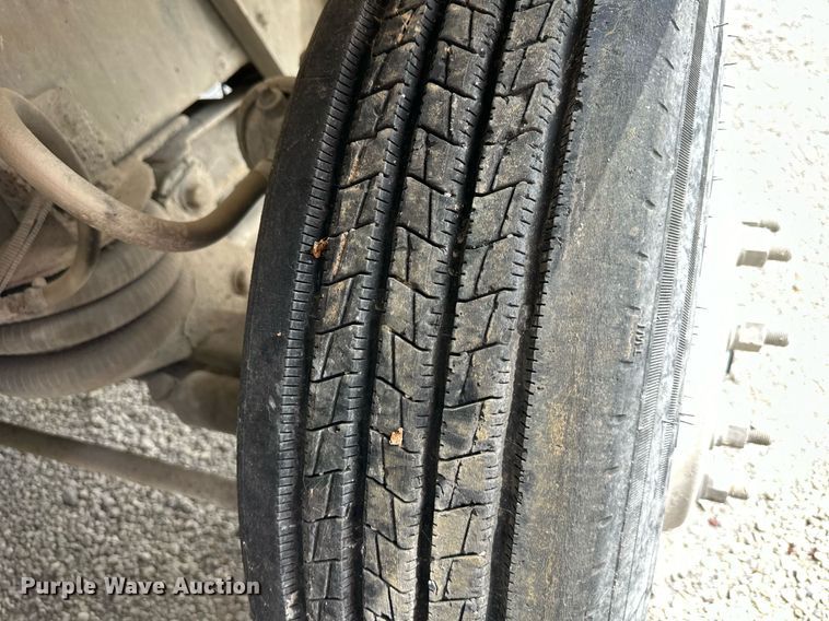 image for item DS4245 2001 Kenworth ready mix truck