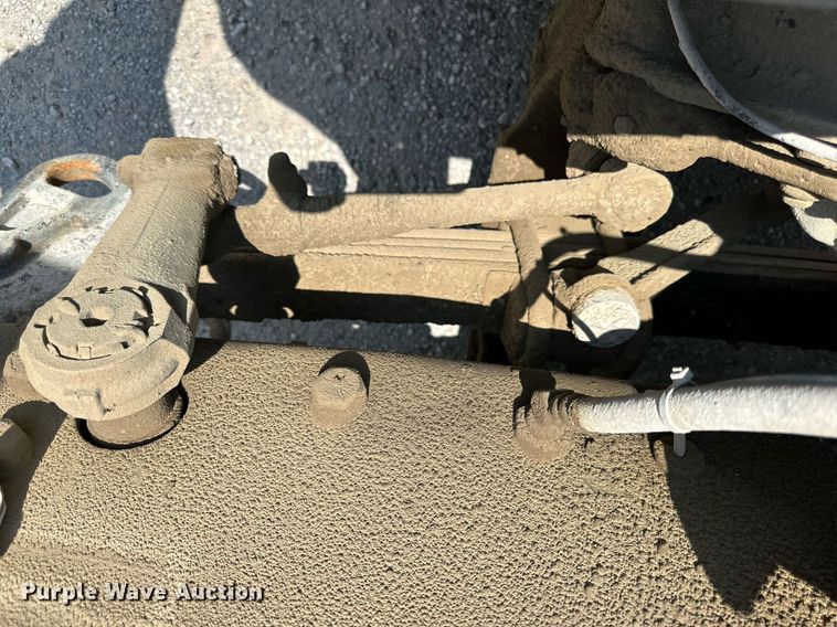 image for item DS4246 2005 Mack CV713 ready mix truck