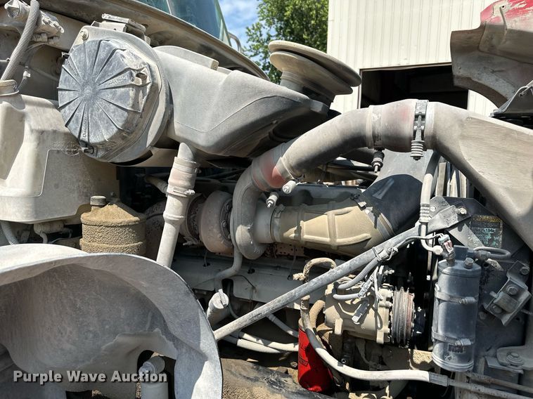 image for item DS4246 2005 Mack CV713 ready mix truck