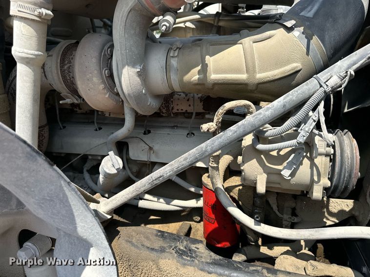 image for item DS4246 2005 Mack CV713 ready mix truck