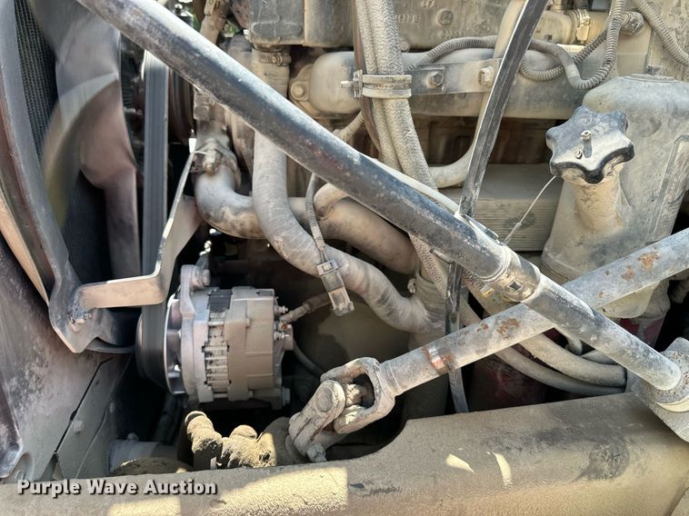 image for item DS4246 2005 Mack CV713 ready mix truck