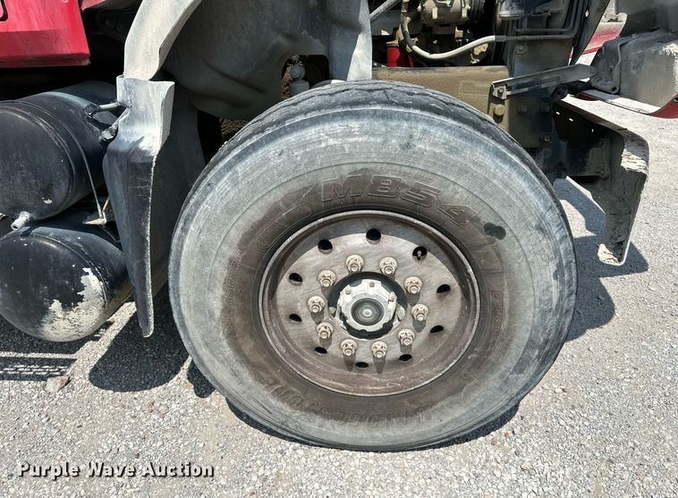 image for item DS4246 2005 Mack CV713 ready mix truck