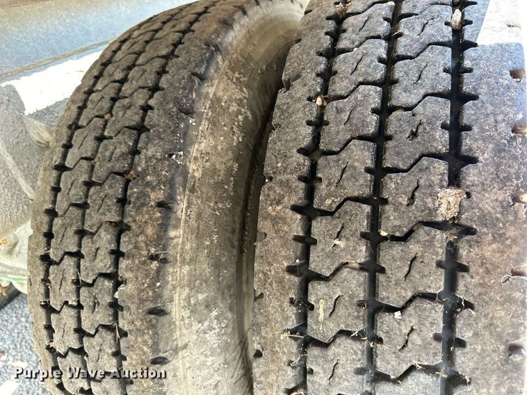 image for item DS4246 2005 Mack CV713 ready mix truck