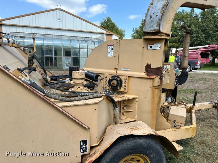 image for item DS4247 Vermeer  BC1230 wood chipper