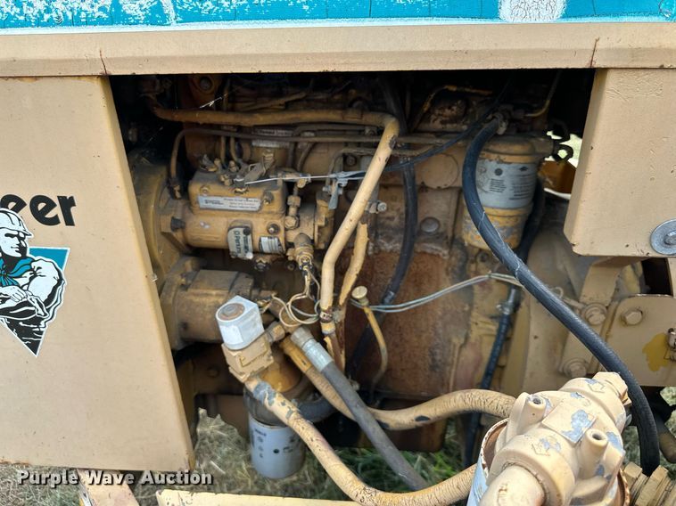 image for item DS4247 Vermeer  BC1230 wood chipper