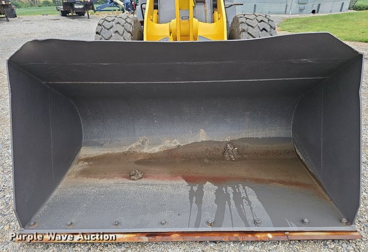 image for item DS4682 2014 Komatsu WA270-7 wheel loader