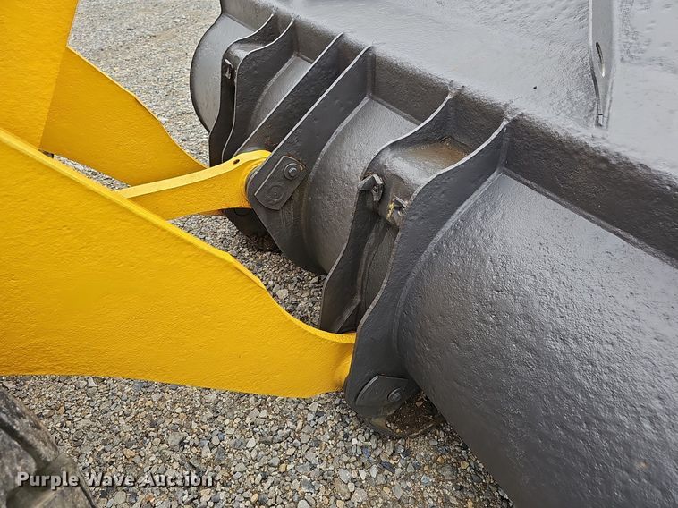image for item DS4682 2014 Komatsu WA270-7 wheel loader