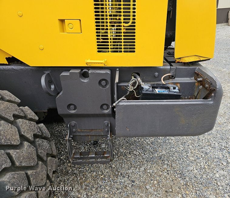 image for item DS4682 2014 Komatsu WA270-7 wheel loader