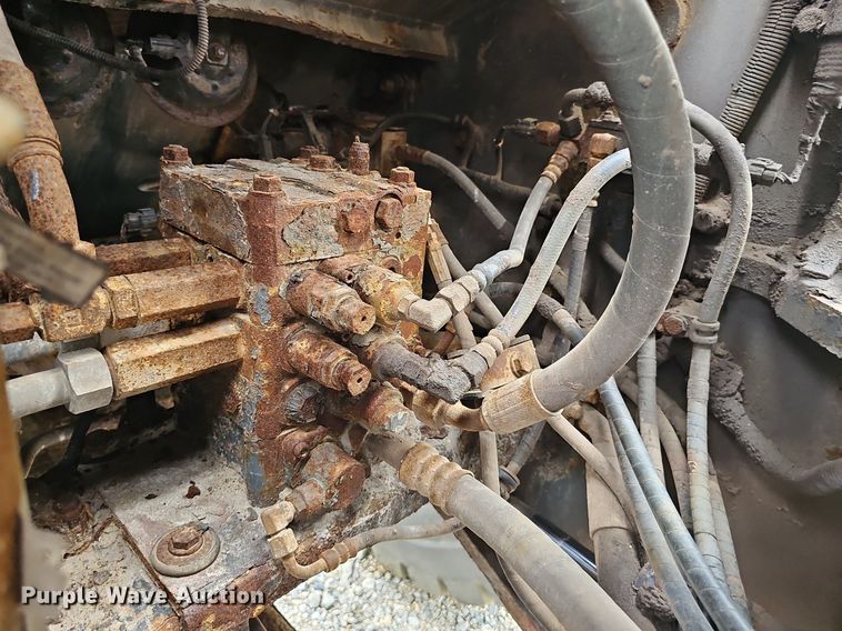 image for item DS4682 2014 Komatsu WA270-7 wheel loader