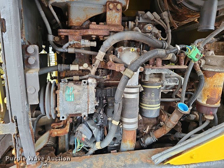 image for item DS4682 2014 Komatsu WA270-7 wheel loader