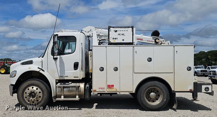 image for item DS4702 2012 Freightliner Business Class M2 crane truck