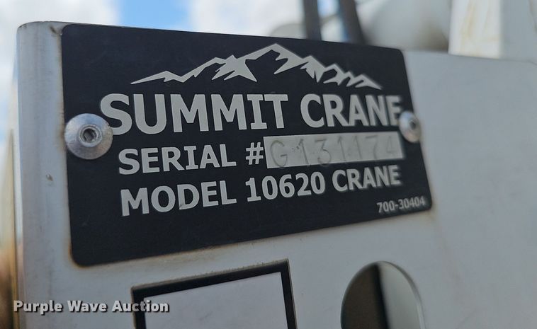 image for item DS4702 2012 Freightliner Business Class M2 crane truck