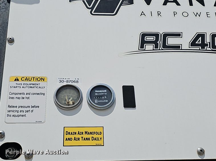 image for item DS4702 2012 Freightliner Business Class M2 crane truck