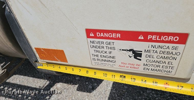 image for item DS4702 2012 Freightliner Business Class M2 crane truck