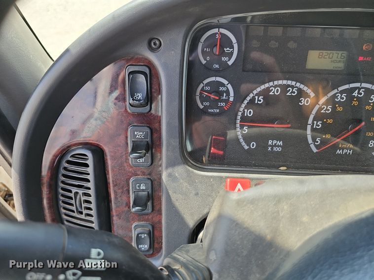 image for item DS4702 2012 Freightliner Business Class M2 crane truck