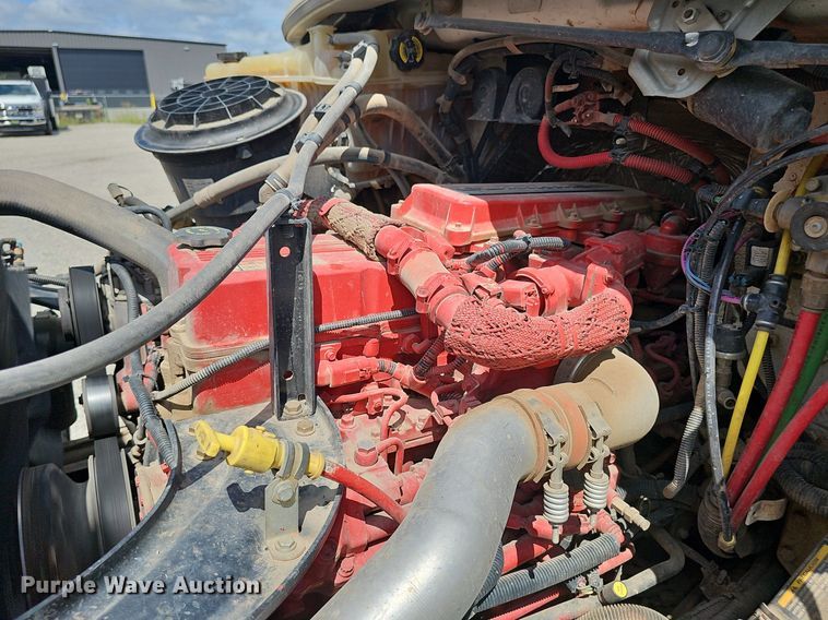 image for item DS4702 2012 Freightliner Business Class M2 crane truck