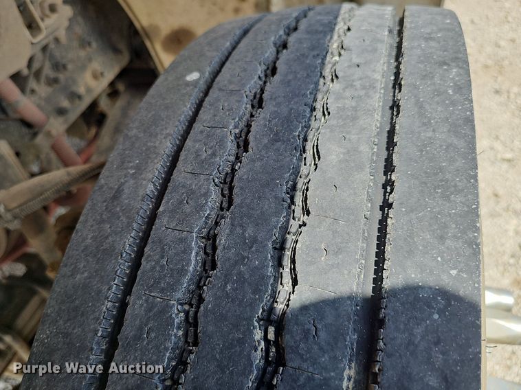 image for item DS4702 2012 Freightliner Business Class M2 crane truck