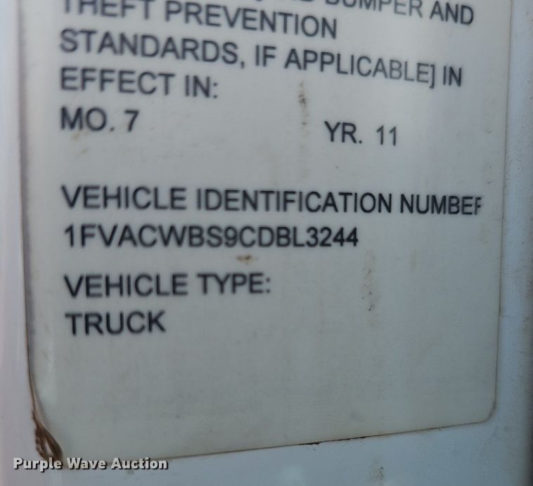 image for item DS4702 2012 Freightliner Business Class M2 crane truck