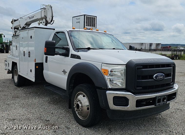 image for item DS4705 2014 Ford F550 Super Duty utility / service truck