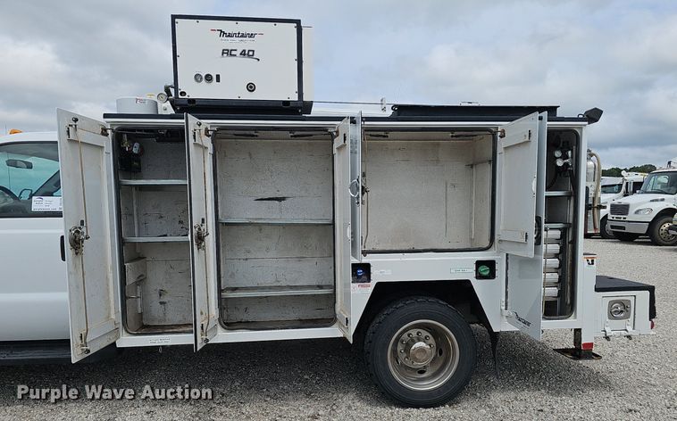 image for item DS4705 2014 Ford F550 Super Duty utility / service truck