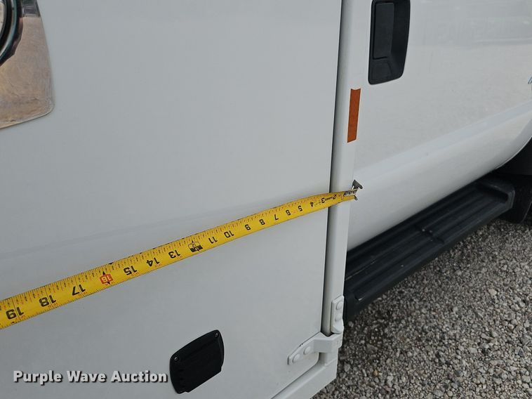 image for item DS4705 2014 Ford F550 Super Duty utility / service truck