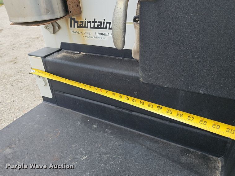 image for item DS4705 2014 Ford F550 Super Duty utility / service truck