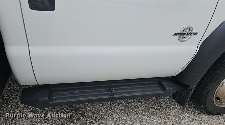 image for item DS4705 2014 Ford F550 Super Duty utility / service truck