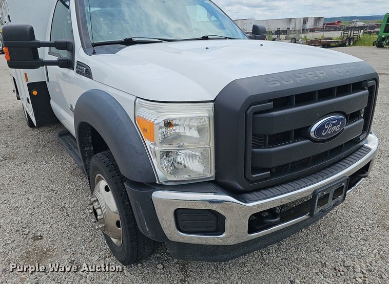image for item DS4705 2014 Ford F550 Super Duty utility / service truck