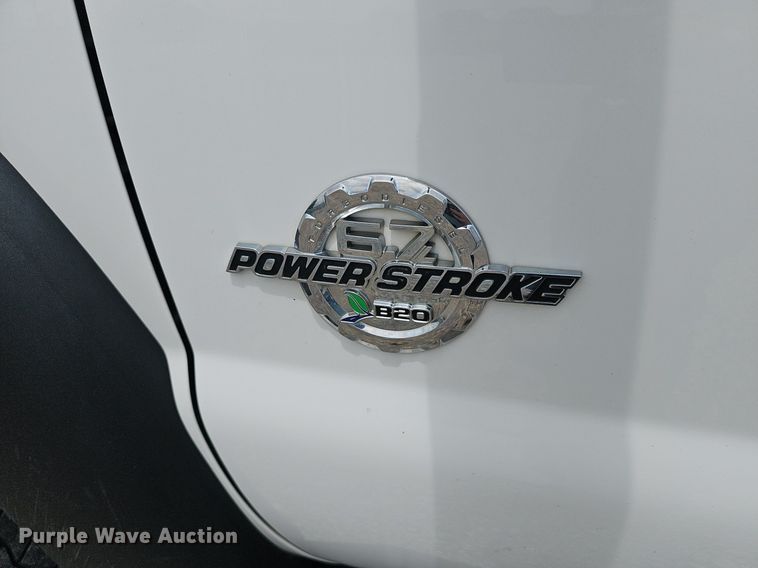 image for item DS4705 2014 Ford F550 Super Duty utility / service truck
