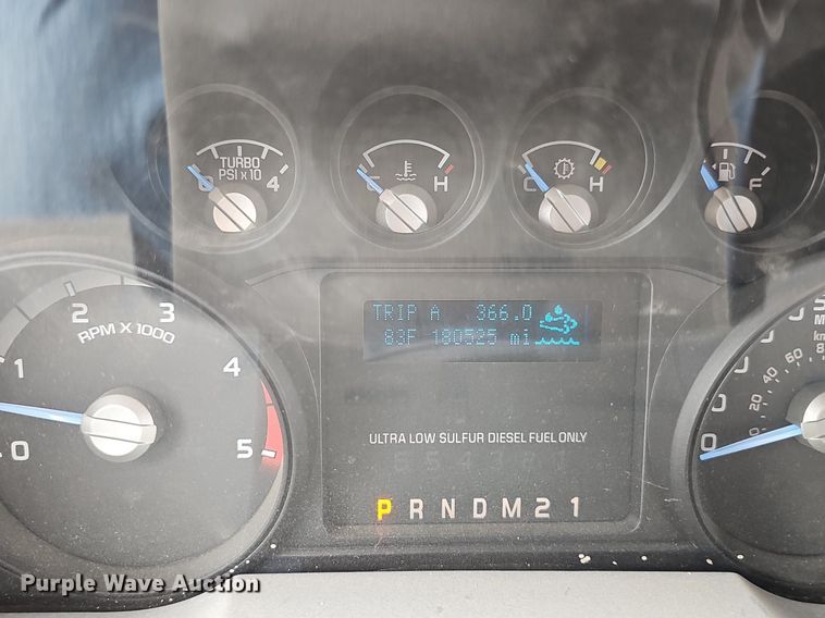 image for item DS4705 2014 Ford F550 Super Duty utility / service truck