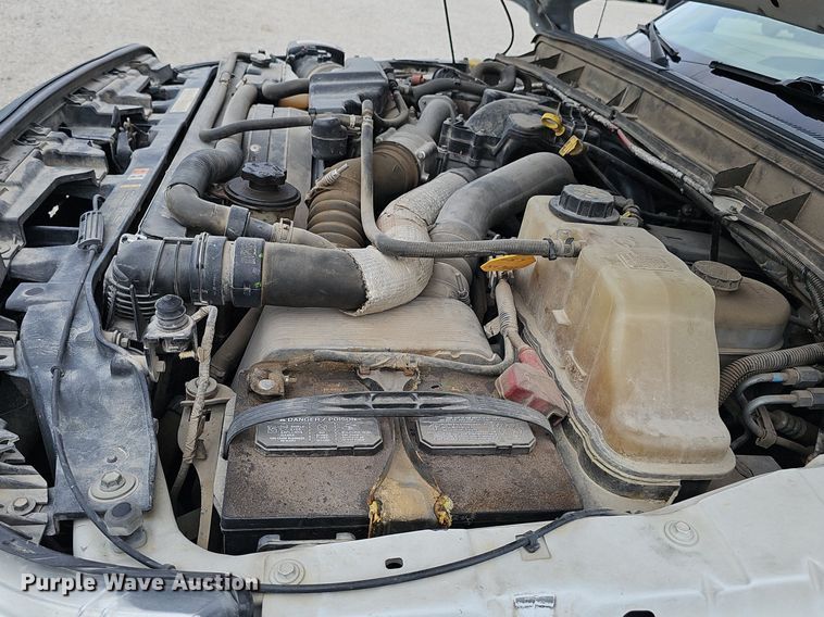 image for item DS4705 2014 Ford F550 Super Duty utility / service truck