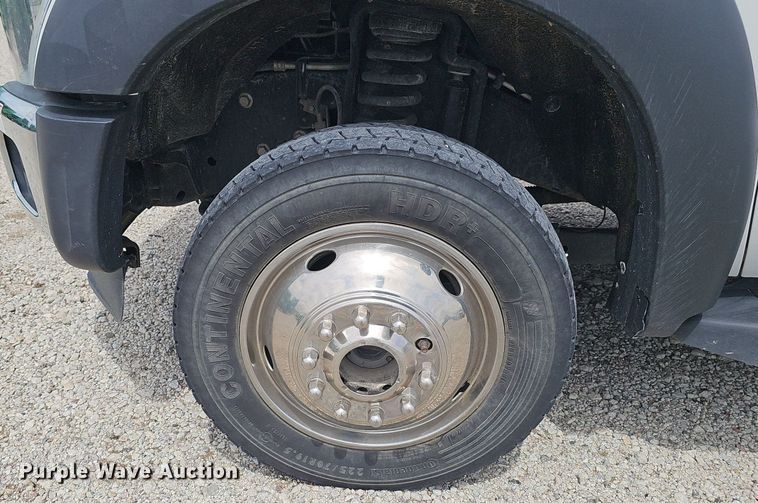 image for item DS4705 2014 Ford F550 Super Duty utility / service truck
