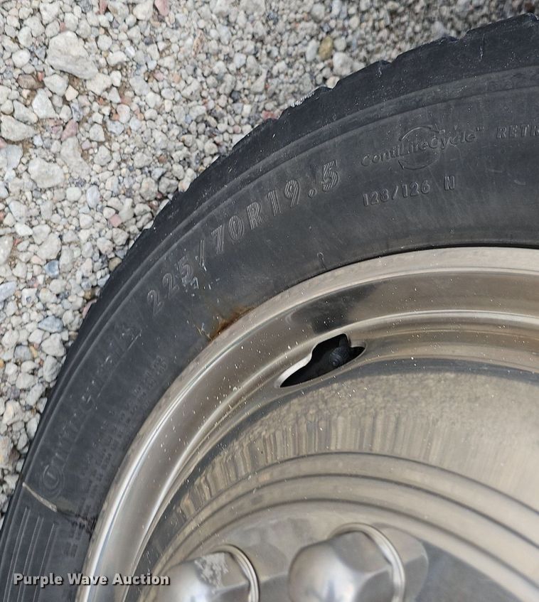 image for item DS4705 2014 Ford F550 Super Duty utility / service truck