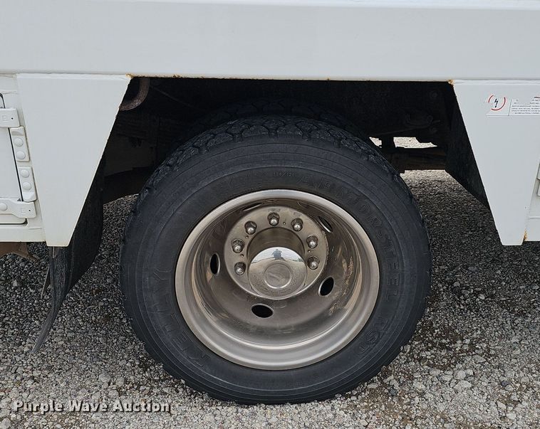 image for item DS4705 2014 Ford F550 Super Duty utility / service truck