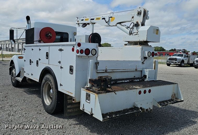 image for item DS4708 2000 Kenworth T300 utility / service truck